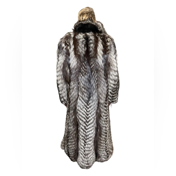 SOLD - Picture 2 of 12